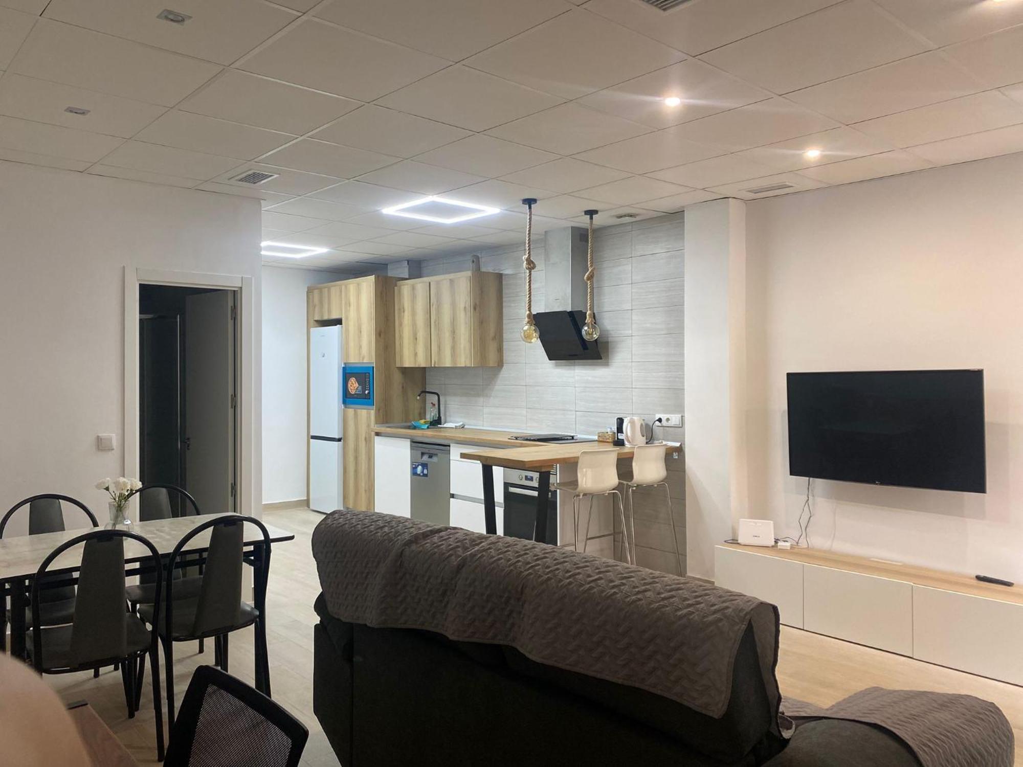 Planta Baja Moderna Y Nueva A Estrenar En El Centro Ciudad 2 Habitaciones Y 2 Banos Elche Exteriör bild